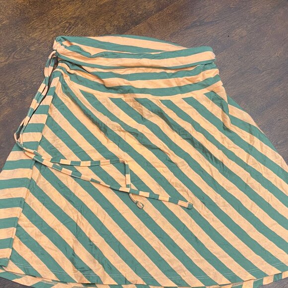 NWT Patagonia Women's Lithia Convertible Peach and Green Striped Skirt Medium - Picture 2 of 2